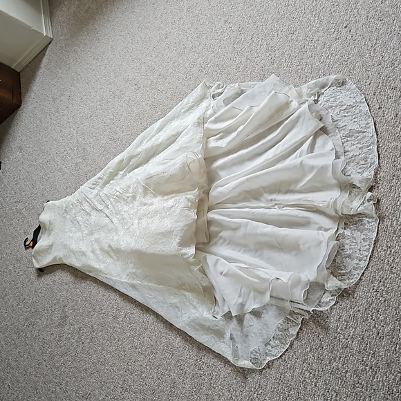 David's Bridal Dresses & Skirts - NWOT David's Lace Flore Length Wedding Dress.
